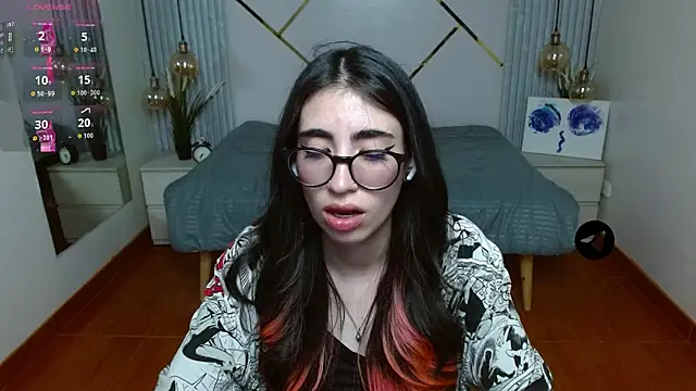 LenaRoses online show from May 2026 09:13:01 PM