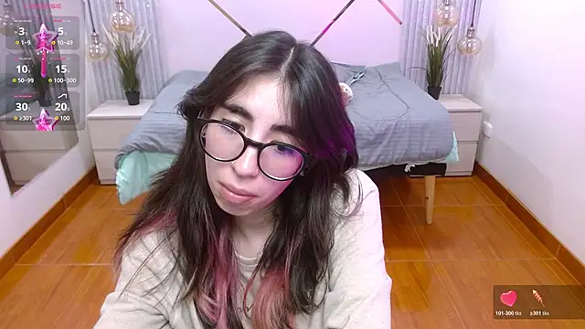 LenaRoses online show from December 2025 05:34:02 PM