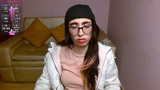 LenaRoses online show from April 2026 02:13:02 PM