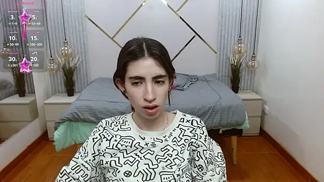 LenaRoses online show from December 2025 03:33:02 PM