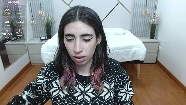 LenaRoses online show from September 2025 07:42:01 PM