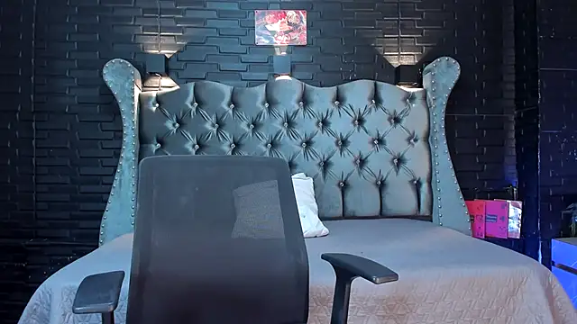 alice greco online show from September 2025 06:59:02 PM