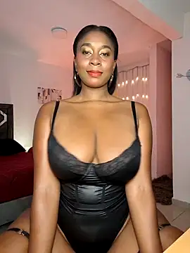 HanaThompson online show from November 2025 04:06:02 PM