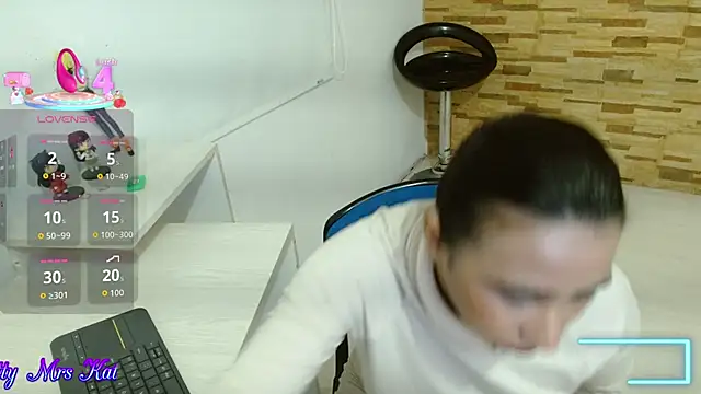 mrskatty online show from October 2025 09:17:02 AM