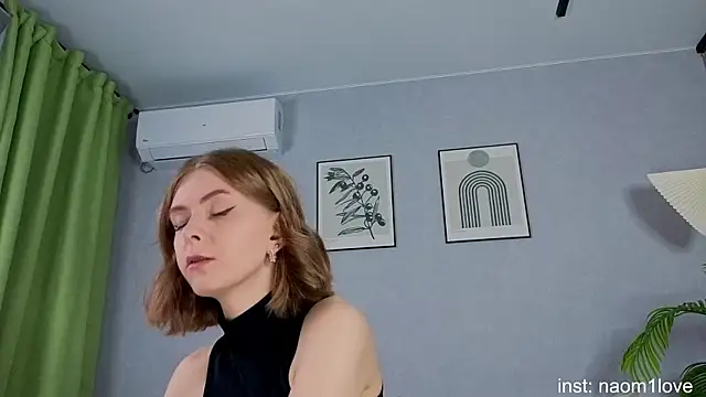 Naomi Girly online show from July 2026 06:30:01 PM