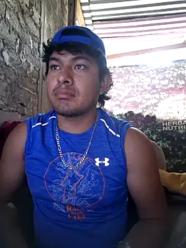 Snapshot of GusssHOT chatting on April 2026 08:21:01 PM GusssHOT online show from April 2026 08:21:01 PM