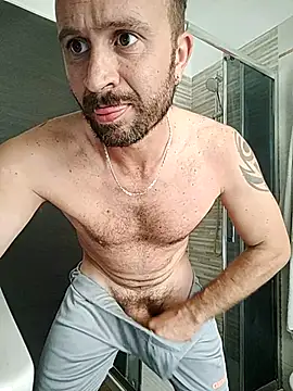 Snapshot of gilera250s chatting on September 2025 03:47:02 PM gilera250s online show from September 2025 03:47:02 PM