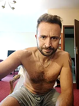 Snapshot of gilera250s chatting on October 2025 12:40:02 PM gilera250s online show from October 2025 12:40:02 PM