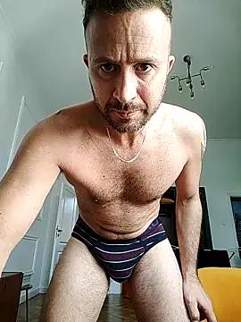 Snapshot of gilera250s chatting on September 2025 09:16:01 AM gilera250s online show from September 2025 09:16:01 AM