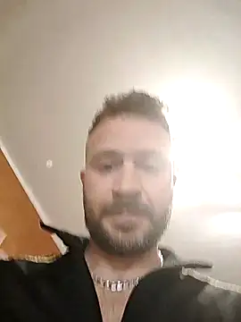 Snapshot of gilera250s chatting on April 2026 09:56:02 AM gilera250s online show from April 2026 09:56:02 AM