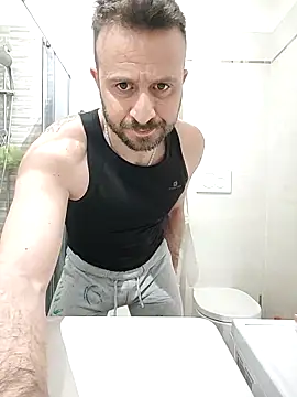 Snapshot of gilera250s chatting on March 2025 04:46:01 PM gilera250s online show from March 2025 04:46:01 PM