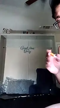 lRainbowBoy online show from February 2026 09:43:02 PM