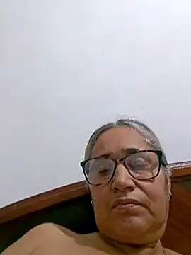 Snapshot of _candi chatting on December 2025 02:22:01 AM candi online show from December 2025 02:22:01 AM