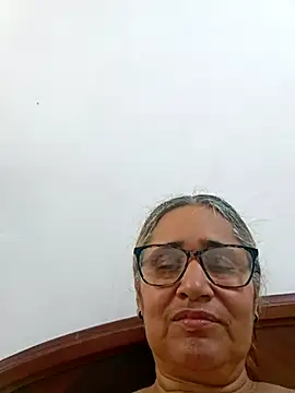 Snapshot of _candi chatting on January 2026 02:53:01 PM candi online show from January 2026 02:53:01 PM