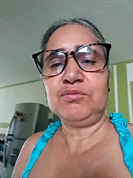 Snapshot of _candi chatting on February 2026 01:00:01 PM candi online show from February 2026 01:00:01 PM