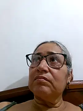 Snapshot of _candi chatting on February 2026 01:41:01 AM candi online show from February 2026 01:41:01 AM