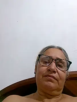 Snapshot of _candi chatting on February 2026 10:29:01 PM candi online show from February 2026 10:29:01 PM