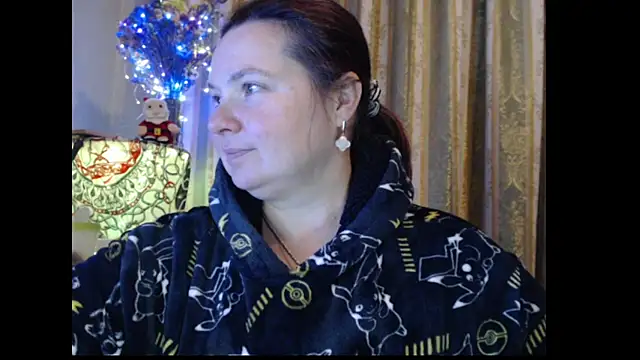 amorelara online show from October 2025 02:50:01 PM