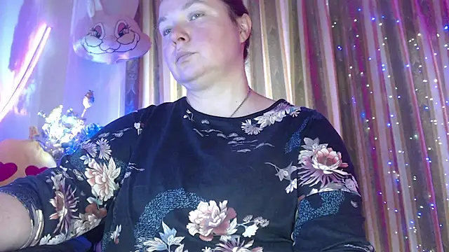 Snapshot of amorelara chatting on July 2026 10:04:02 AM amorelara online show from July 2026 10:04:02 AM