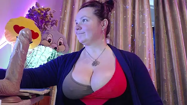 amorelara online show from March 2026 01:10:02 PM