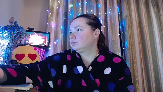 amorelara online show from February 2026 06:02:02 AM