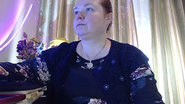 amorelara online show from May 2026 10:54:01 AM