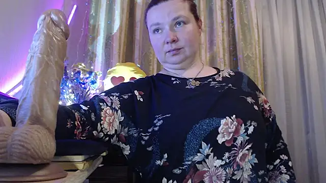amorelara online show from May 2026 08:09:02 AM