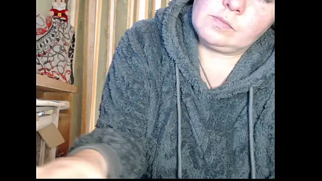 amorelara online show from October 2025 09:43:01 AM