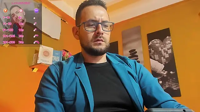 Snapshot of Jerry_hot1 chatting on November 2025 12:31:01 PM Jerry hot1 online show from November 2025 12:31:01 PM