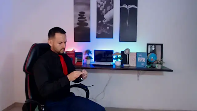 Jerry hot1 online show from February 2025 12:11:01 PM