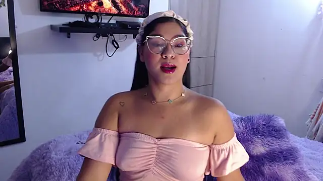 Snapshot of Prins_jazmin chatting on May 2026 04:38:01 PM Prins jazmin online show from May 2026 04:38:01 PM