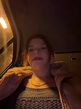 RiriRoseey online show from April 2026 07:48:01 AM