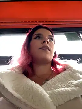 RiriRoseey online show from November 2025 08:28:02 AM