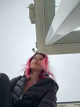 RiriRoseey online show from October 2025 07:53:02 AM