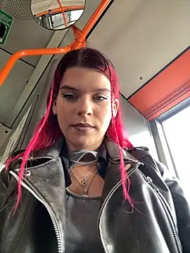 RiriRoseey online show from October 2025 06:51:01 AM