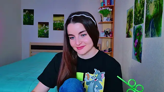 Snapshot of Miss_Arwen chatting on March 2025 06:35:02 AM Miss Arwen online show from March 2025 06:35:02 AM