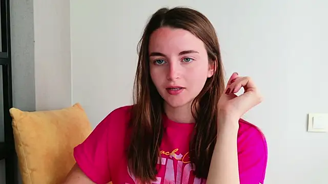 Miss Arwen online show from June 2026 09:28:02 AM