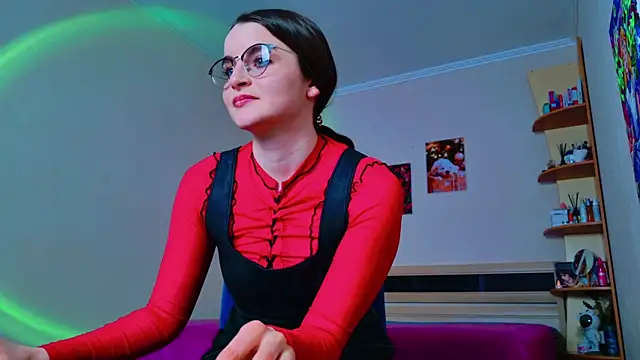 Snapshot of Miss_Arwen chatting on February 2025 06:56:02 AM Miss Arwen online show from February 2025 06:56:02 AM