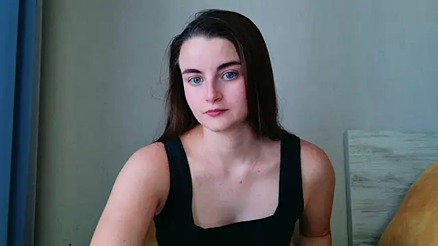 Miss Arwen online show from June 2026 10:49:02 AM
