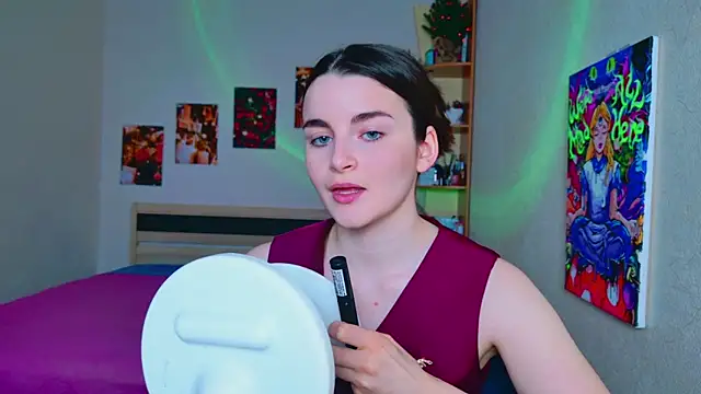 Snapshot of Miss_Arwen chatting on January 2025 04:37:02 AM Miss Arwen online show from January 2025 04:37:02 AM