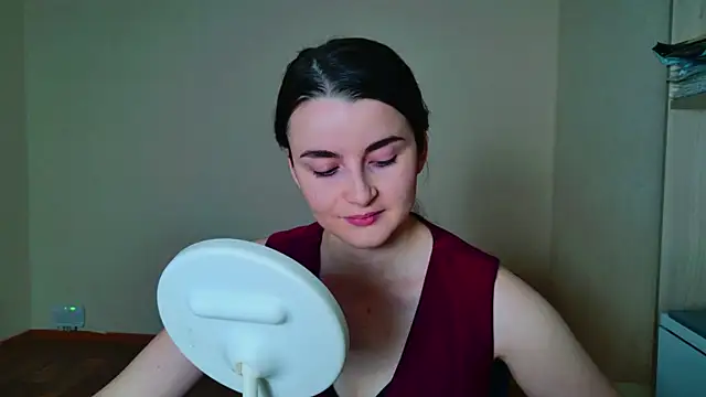 Snapshot of Miss_Arwen chatting on February 2025 04:39:02 PM Miss Arwen online show from February 2025 04:39:02 PM