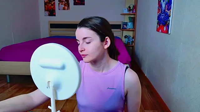 Snapshot of Miss_Arwen chatting on February 2025 03:02:01 AM Miss Arwen online show from February 2025 03:02:01 AM