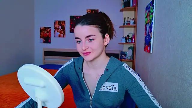 Snapshot of Miss_Arwen chatting on March 2025 06:04:02 AM Miss Arwen online show from March 2025 06:04:02 AM