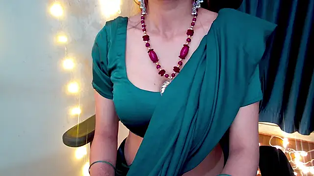 Snapshot of sassysonia chatting on February 2026 06:38:01 PM sassysonia online show from February 2026 06:38:01 PM