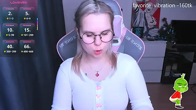 Snapshot of miray_kuriyama123 chatting on January 2026 07:50:01 PM miray kuriyama123 online show from January 2026 07:50:01 PM