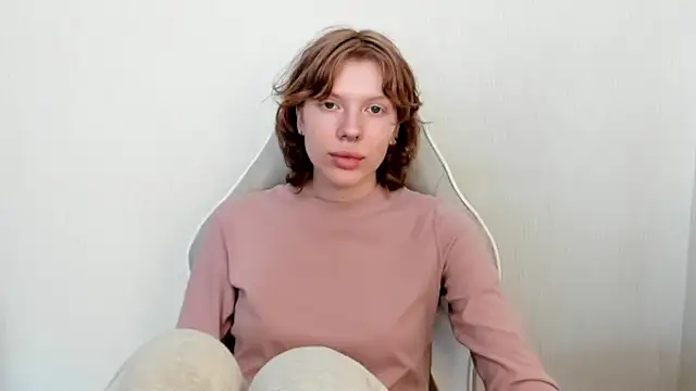 StellaDavis online show from March 2026 08:18:01 AM