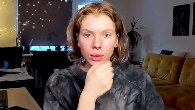 StellaDavis online show from February 2025 01:37:01 PM