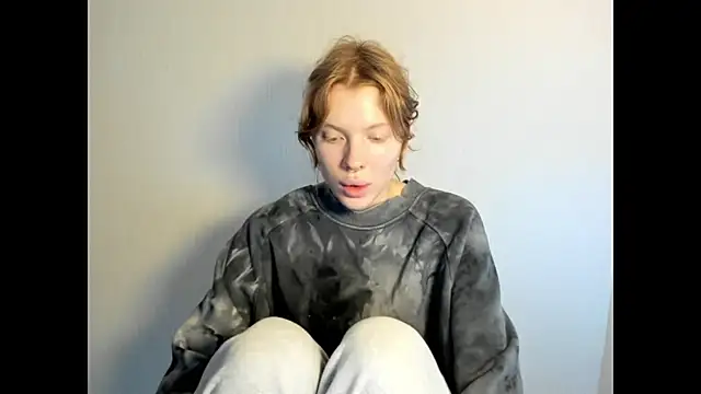 StellaDavis online show from November 2025 08:04:01 AM