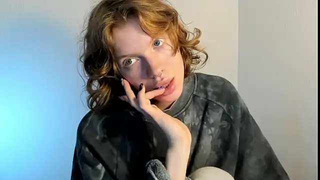 StellaDavis online show from October 2025 08:26:02 AM