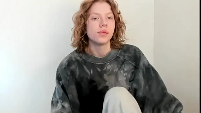 StellaDavis online show from October 2025 09:12:02 AM